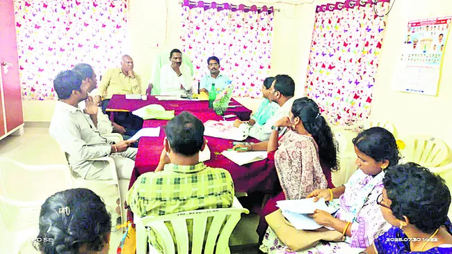 క్లోరినేషన్, బ్లీచింగ్ పనులు తప్పనిసరి