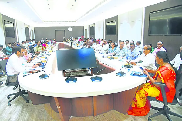 తల్లిదండ్రులు, వృద్ధులను గౌరవిద్దాం