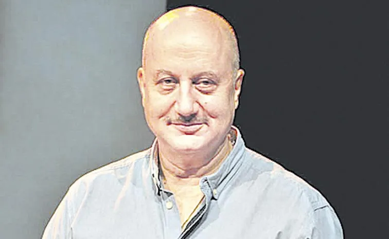 Anupam Kher opens up about Tanvi the Great financial debacle as he launches new book
