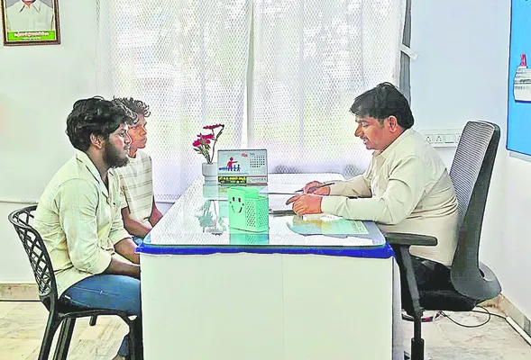 రామలక్ష్మిని రప్పించేందుకు ఏర్పాట్లు
