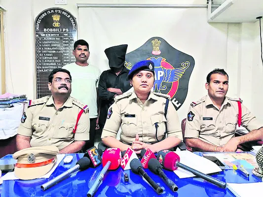 రెక్కీ నిర్వహించి హత్య