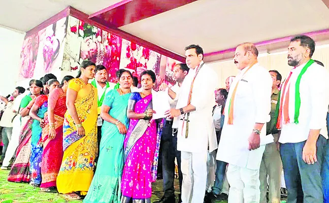 ప్రతీ నిరుపేదకు ఇందిరమ్మ ఇల్లు