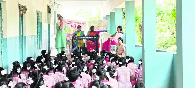 ప్రతి విద్యార్థి ఉన్నత స్థాయికి చేరుకోవాలి