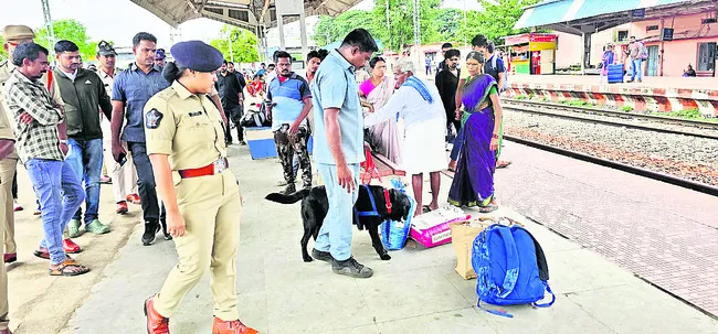 గంజాయి అక్రమ రవాణా నివారణకు తనిఖీలు