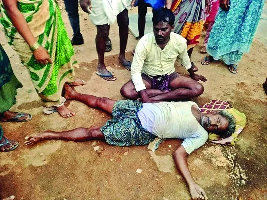ఇరువర్గాల ఘర్షణ.. ఒకరు మృతి 