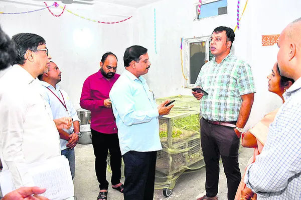మెనూ.. వసతిపై ఆరా