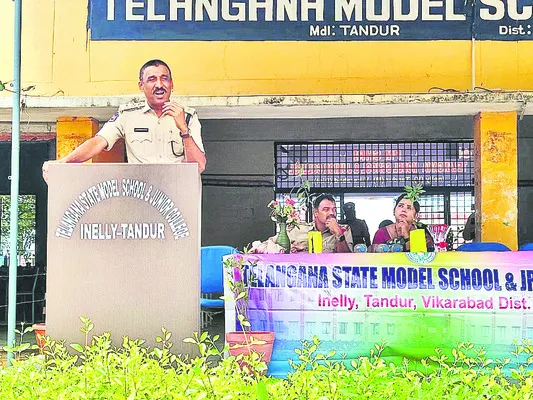 బాలికలను వేధిస్తే జైలుకే 