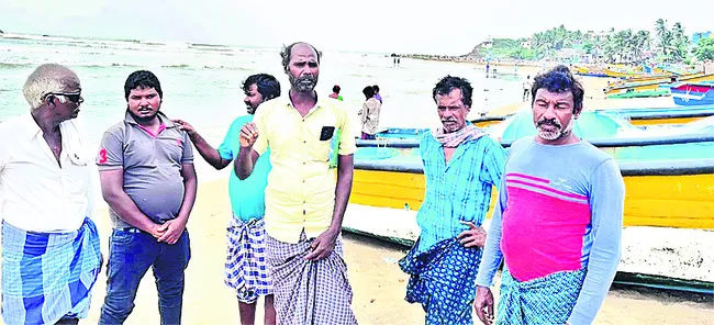 మత్స్యకారుడి ఆచూకీ కనుగొనడంలో నిర్లక్ష్యం