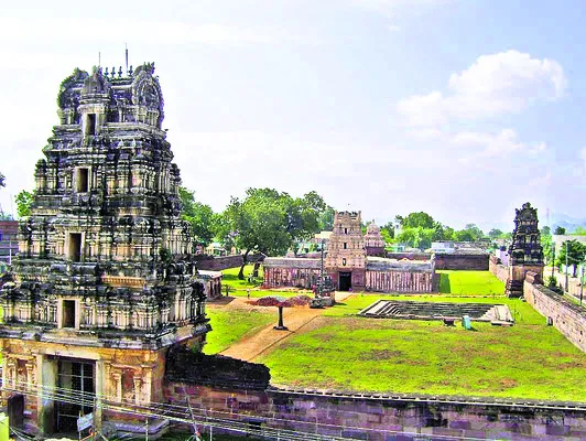 పురాత