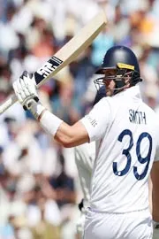 Ind vs Eng 2nd Test Jamie Smith Slams 3rd Fastest 100 For England8
