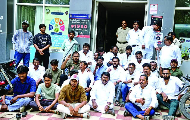 దళితులంటే అంత చులకనా?