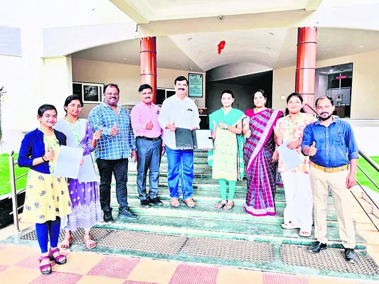 ఇన్ఫోసిస్‌కు ఎస్‌బీఐటీ  విద్యార్థుల ఎంపిక
