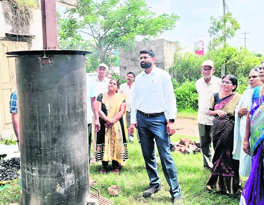 టీఎల్యూడీ పద్ధతిలో బయోచార్ తయారీ