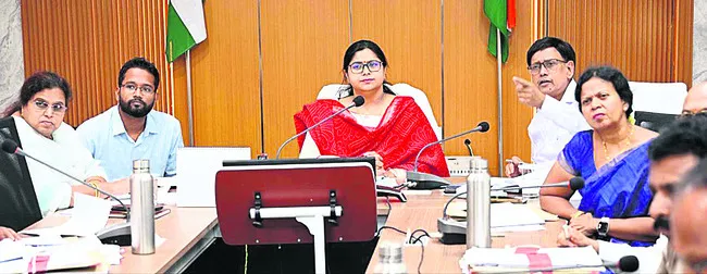 అటవీ గ్రామాలకు రవాణా మెరుగుపర్చాలి