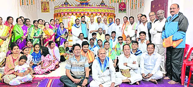 సత్యసాయి భక్తుల సేవలు నిరుపమానం