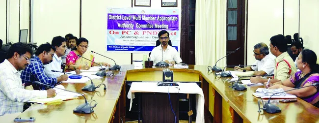 లింగ నిర్ధారణపై కఠినంగా వ్యవహరించాలి