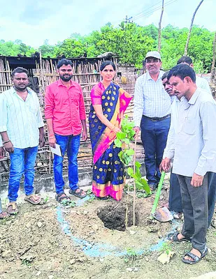 గిరిజనుల అభివృద్ధికి పీఎం జుగా