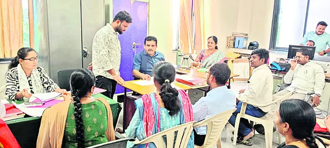 ప్రజలకు మెరుగైన వైద్యం అందించాలి