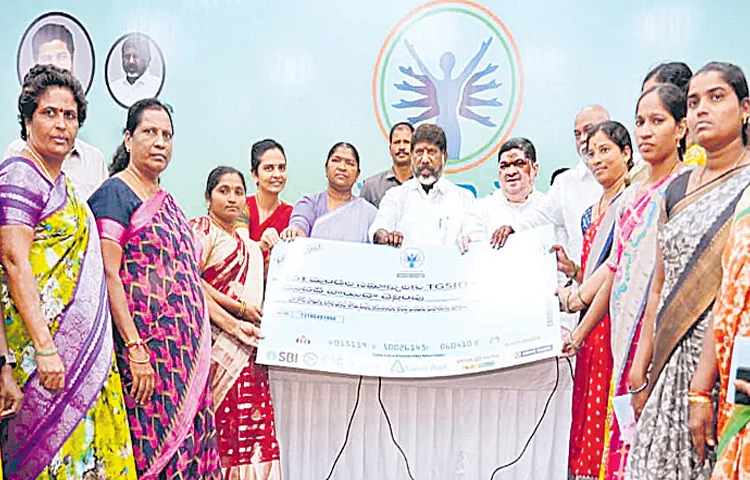 మహిళా సాధికారతలో తెలంగాణ టాప్‌