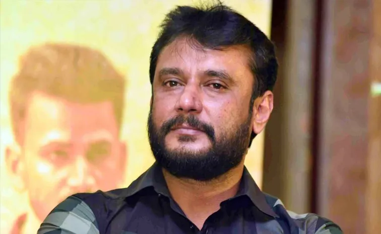 Tollywood Fans Trolling Kannada Actor Darshan and His Fans