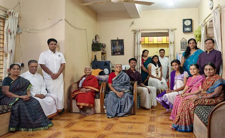 ఉమ్మడి కుటుంబాల ఊసే లేదు..! కానీ నాటి పెద్దాళ్లు..