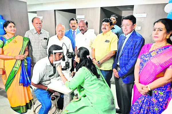 ఇంటింటా దరఖాస్తులు..!