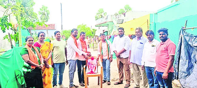 శ్యామాప్రసాద్‌ ముఖర్జీ సేవలు ఆదర్శం