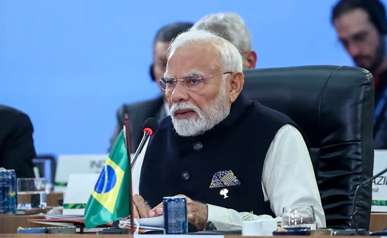 India and Pak cannot be treated equally PM Modi at BRICS