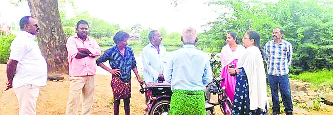 ఎకై ్సజ్‌ అధికారుల తనిఖీలు 