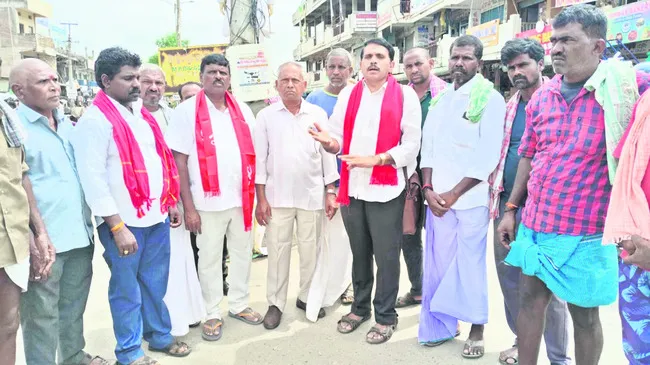 ‘కార్మికుల పని గంటల పెంపు సరికాదు’