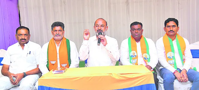 స్థానిక సమరానికి బీజేపీ సై