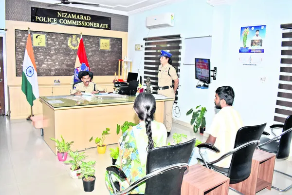 పోలీస్ ప్రజావాణికి 27 ఫిర్యాదులు