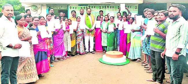 అర్హులందరికీ ఇందిరమ్మ ఇళ్లు