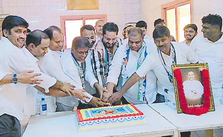YSR 76th birth anniversary celebrated in Dubai1