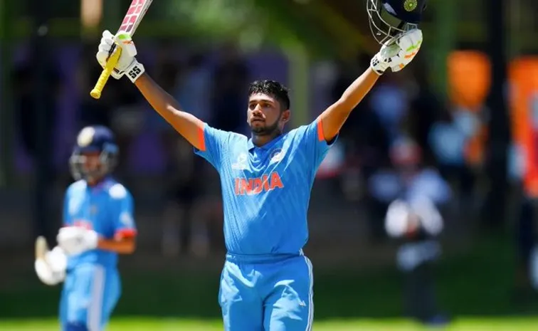 THIRD CONSECUTIVE HUNDREDS FOR MUSHEER KHAN IN THE ENGLAND TOUR FOR MUMBAI EMERGING TEAM1