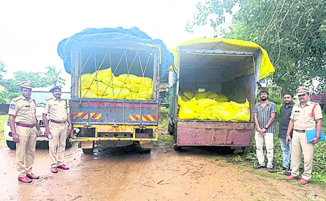 సబ్సిడీ ఎరువులు తరలిస్తున్న ఐదుగురిపై కేసు
