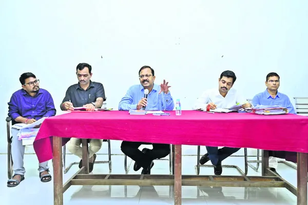 ఇందిరమ్మ ఇళ్లకు ప్రభుత్వ చేయూత