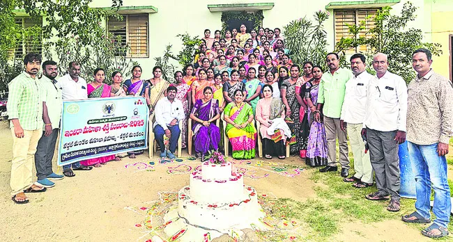 ‘మహిళాశక్తి’ సంబరాలు నిర్వహించండి