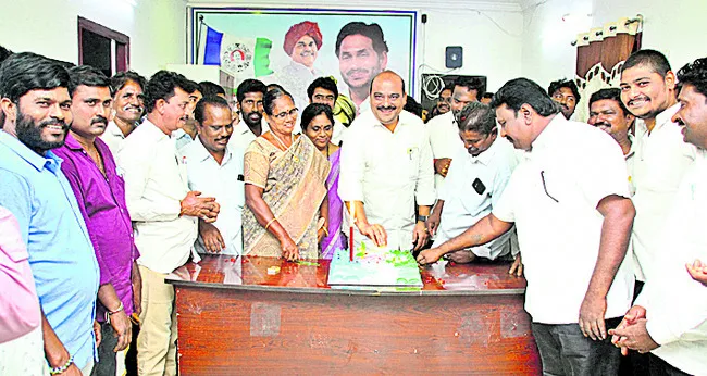 నీరాజ