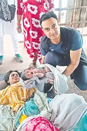 Army Chief commends Major who helped woman deliver baby at Jhansi railway station8