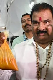 Maharashtra CM Fadnavis Reacts On Sena MLA Slap Row2