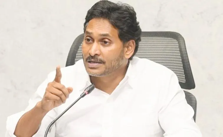 పోలీసుల్లారా.. చంద్రబాబు రేపు మిమ్మల్ని మోసం చేయొచ్చు