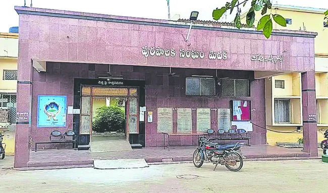 బల్దియా బరి.. నేతల గురి