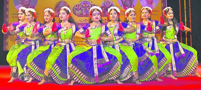 కళా బోనం!