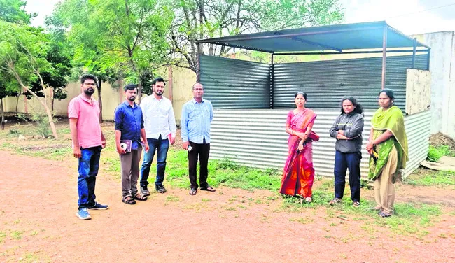 కలెక్టర్ నిధుల మంజూరుతో పనుల ప్రారంభం