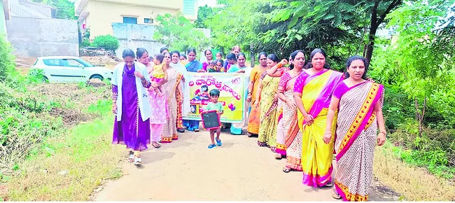 తల్లి పాలే శ్రేయస్కరం..