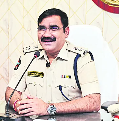 బ్యాంకులు భద్రతా ప్రమాణాలు పాటించాలి