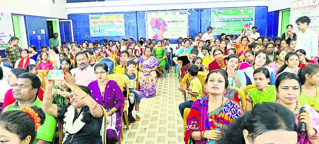 ఘనంగా సఖీ వన్స్టాప్ సెంటర్ వార్షికోత్సవం