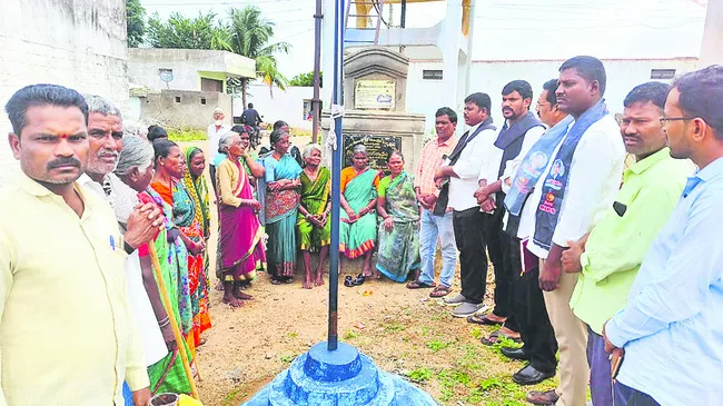 పింఛన్‌ హామీ నిలబెట్టుకోవాలి 