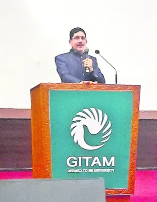 ప్రతి పౌరుడు చట్టాన్ని గౌరవించాలి